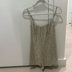 Abercrombie & Fitch Beige Floral romper